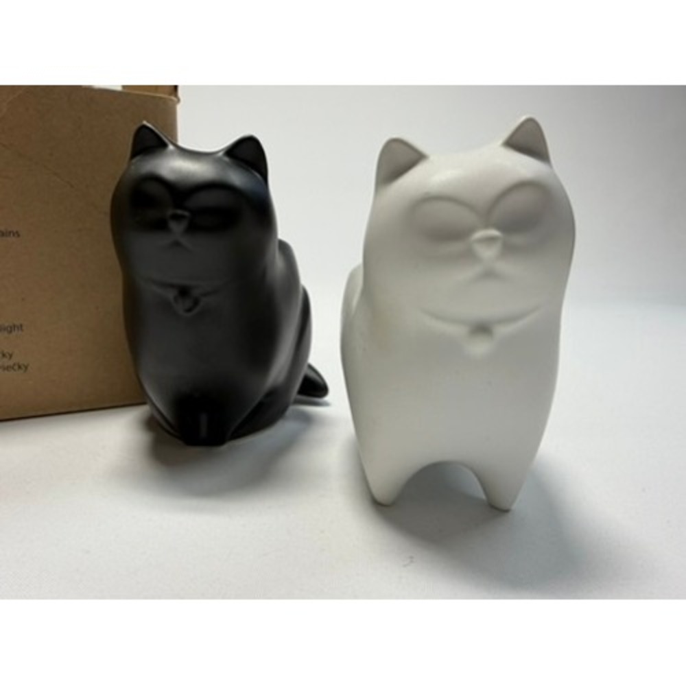 PartyLite Modern Cat Tealight Holders Set of 2 Black White Ceramic w Box rare